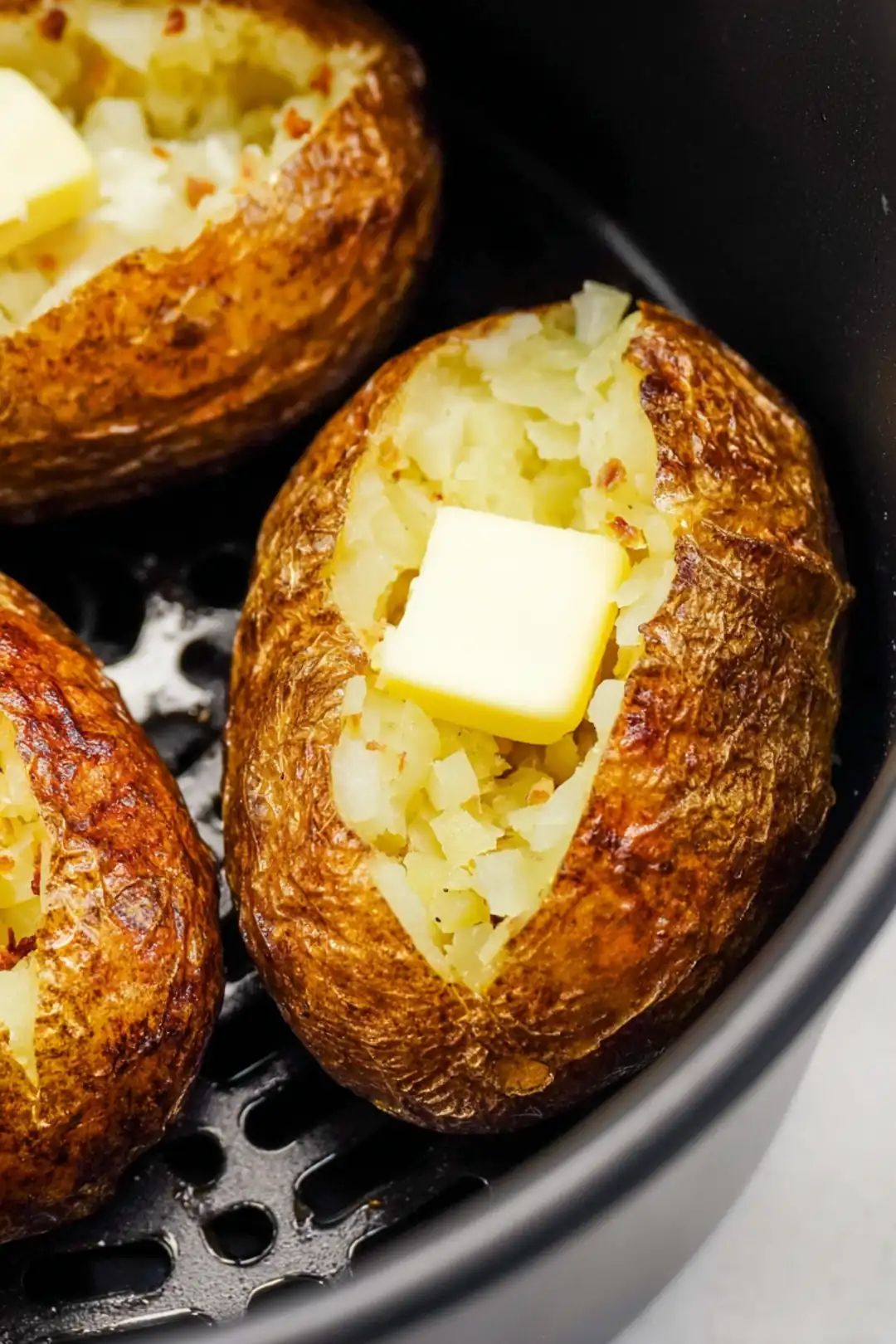 Air fryer baked potatoes crispy