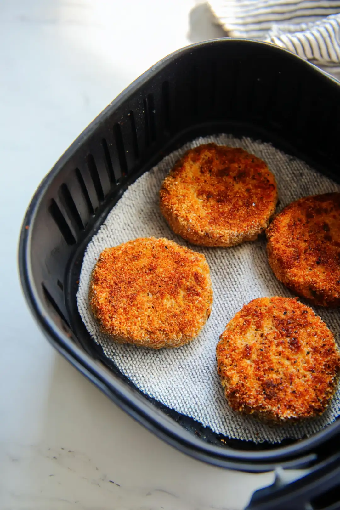 Air fryer frozen chicken patties time and temp