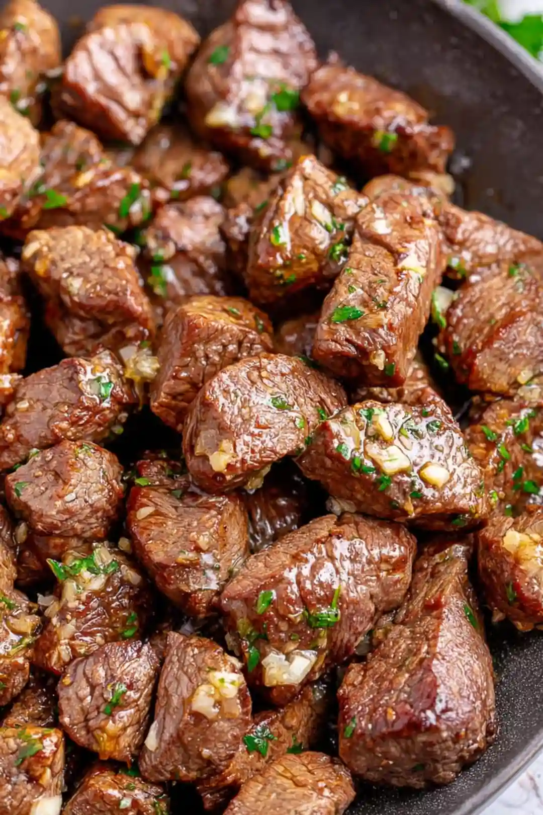 Air fryer garlic butter steak bites