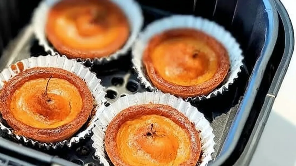 Air fryer mini pumpkin pies