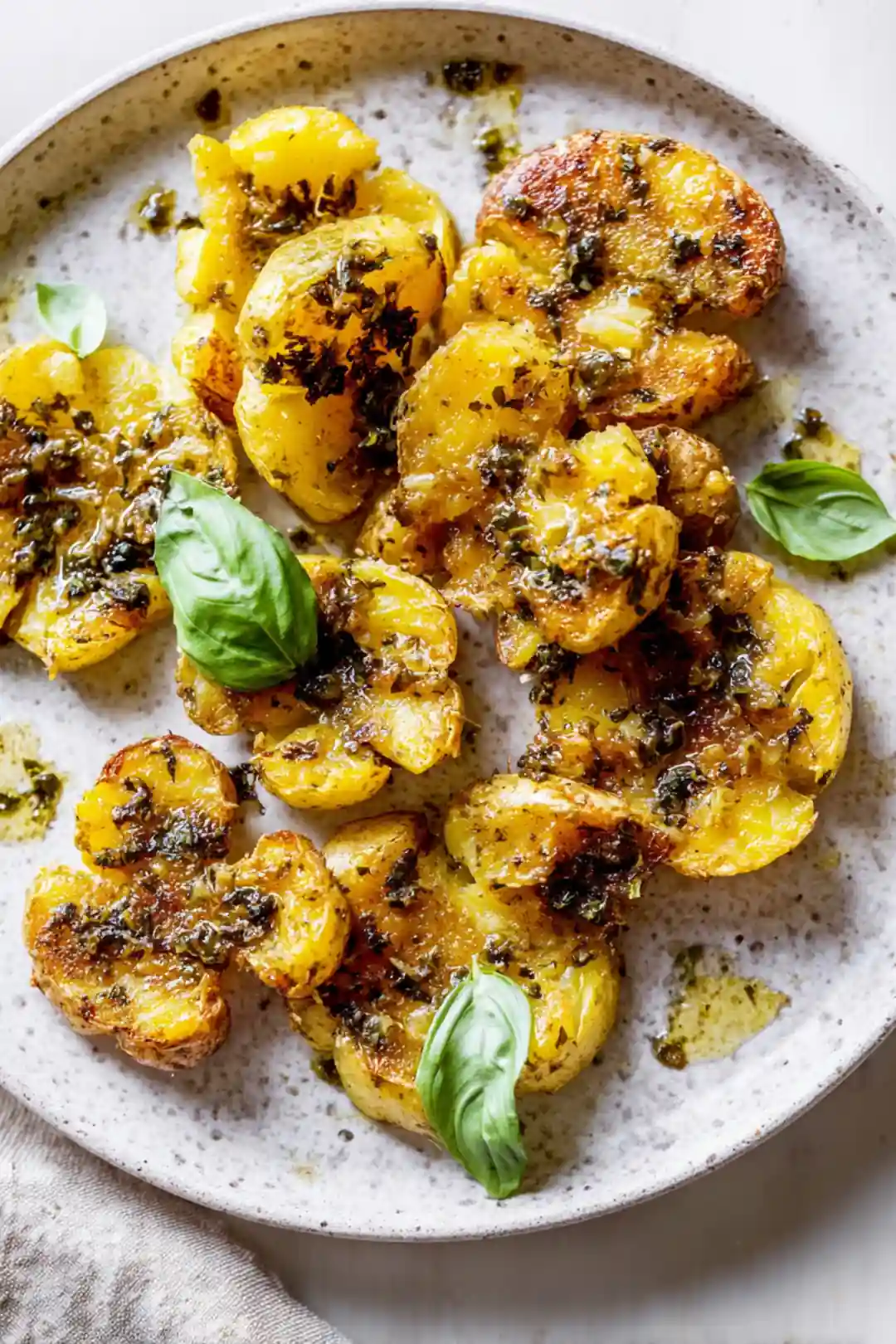 Garlic butter smashed potatoes