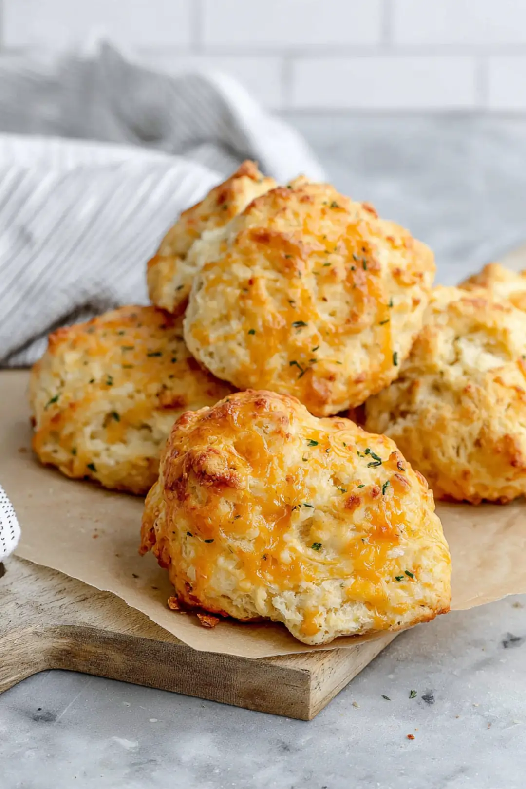 Red Lobster cheddar bay biscuits air fryer