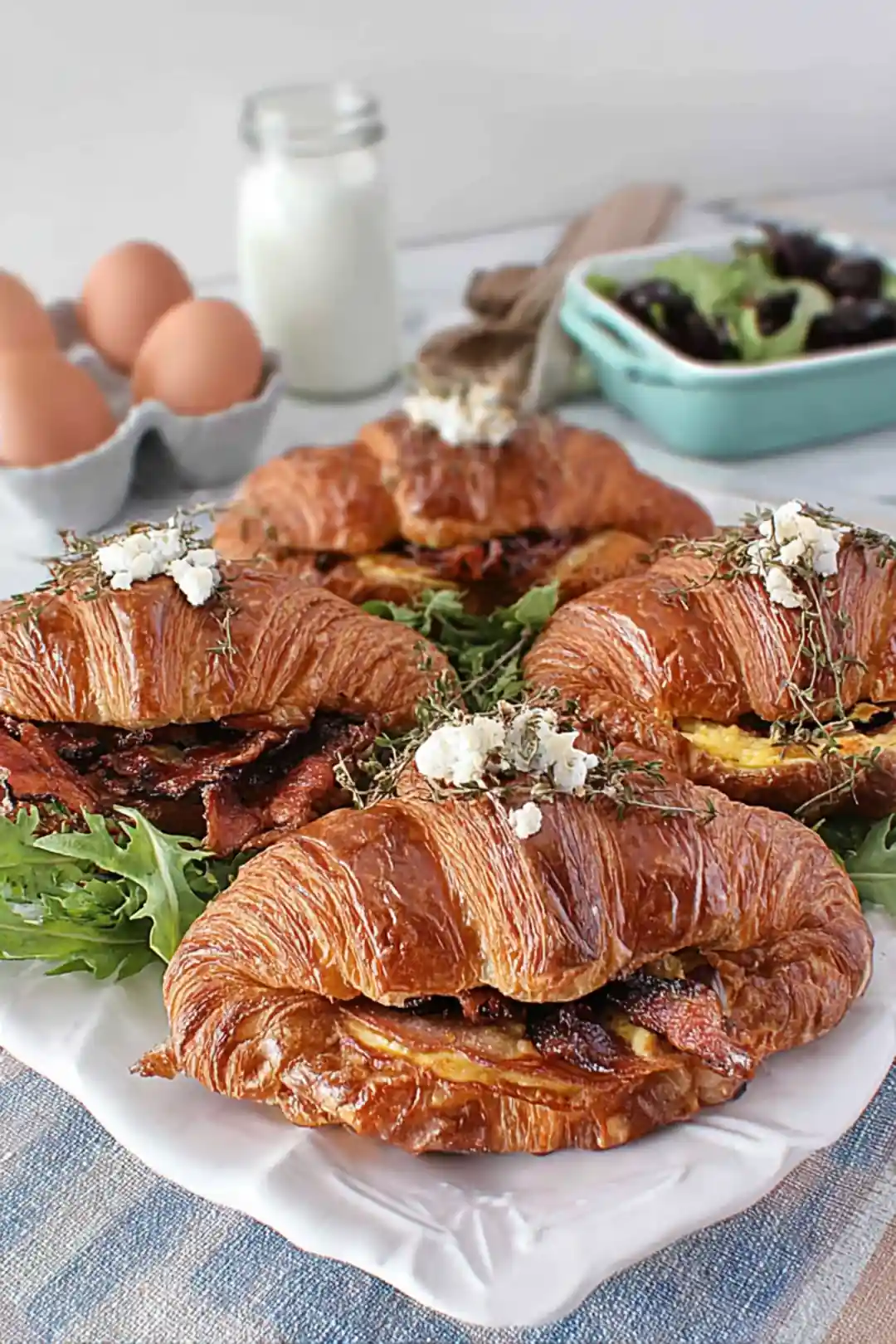 Air fryer breakfast croissant sandwich