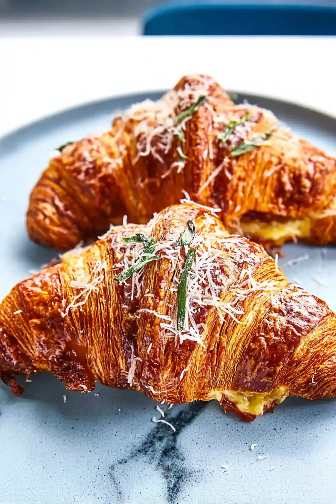 air fryer croissant toastie trend