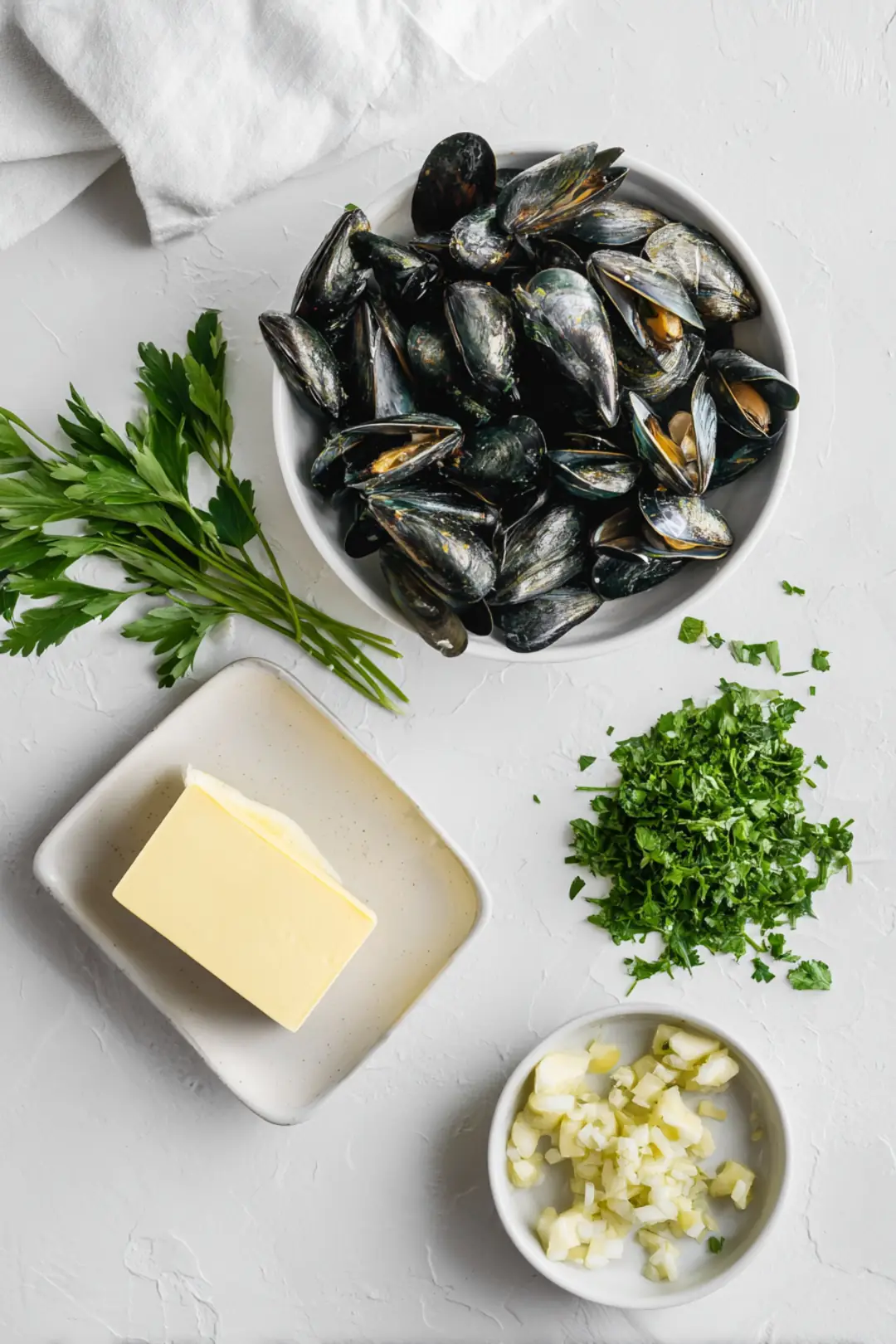 Air fryer mussels with garlic butter - ingredients