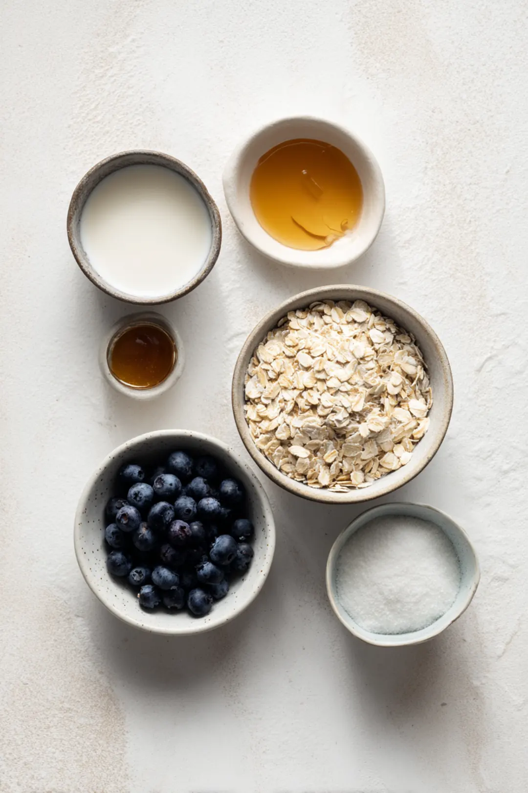 Air fryer baked oats with blueberries ingredients