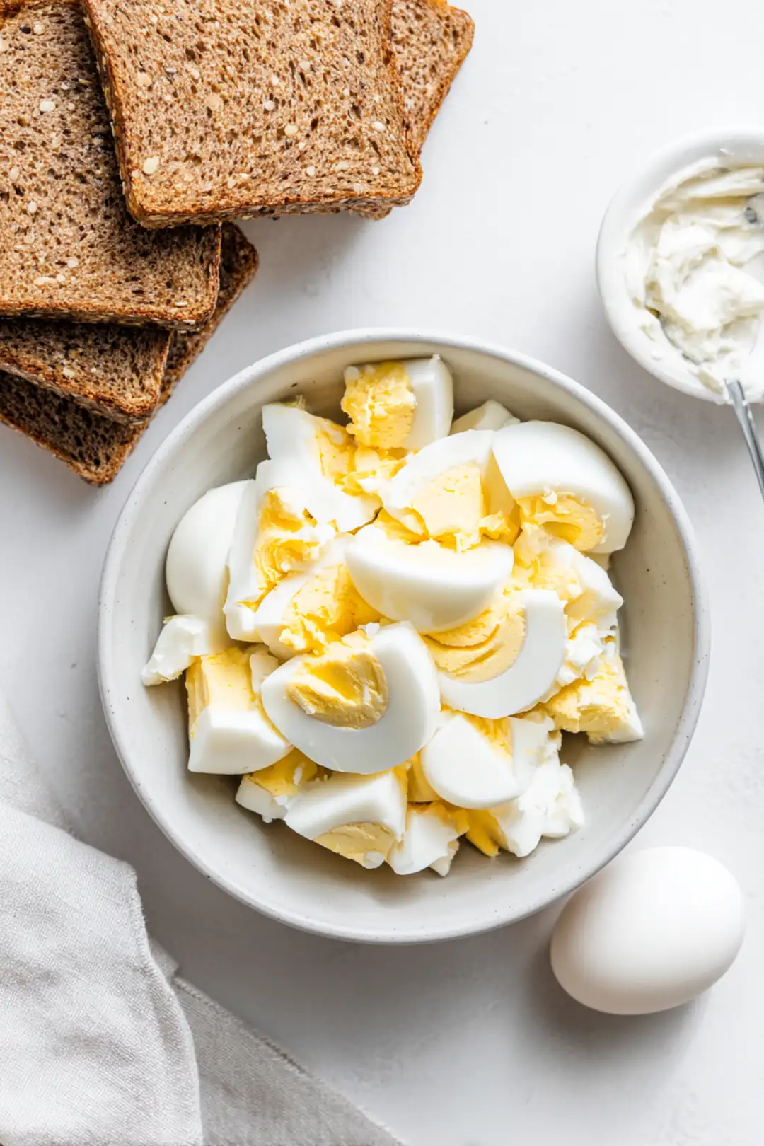 Air fryer egg and mayo toastie - ingredients