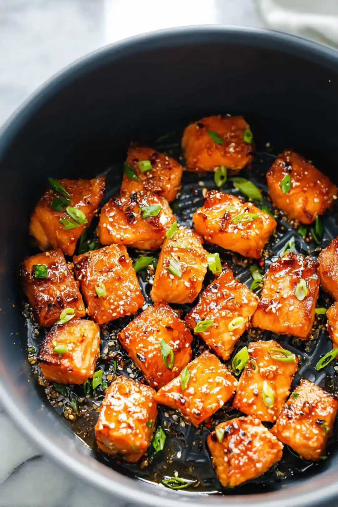Air Fryer Honey Garlic Salmon Bites