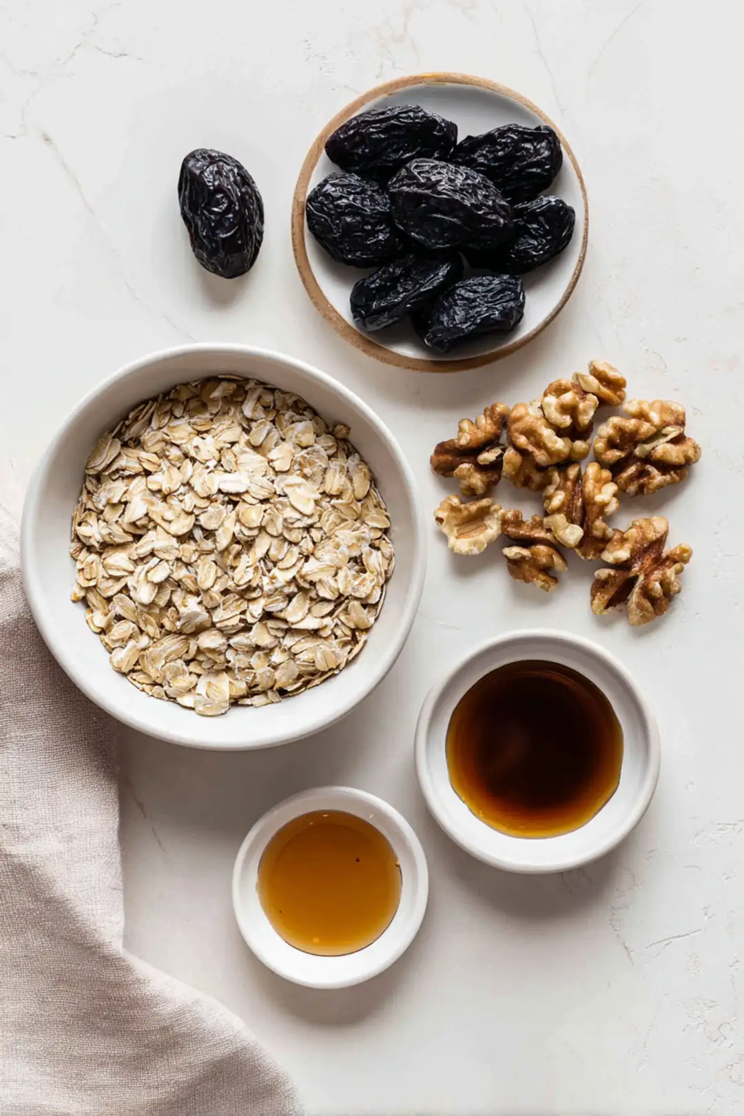 Low-Sugar Prune & Walnut Energy Bites ingredients