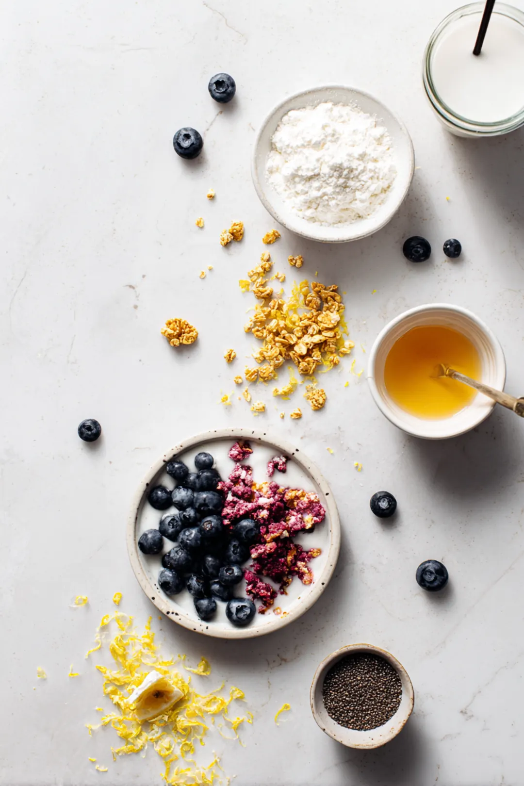 Lemon-Zest Collagen Berry Smoothie Bowl - ingredients