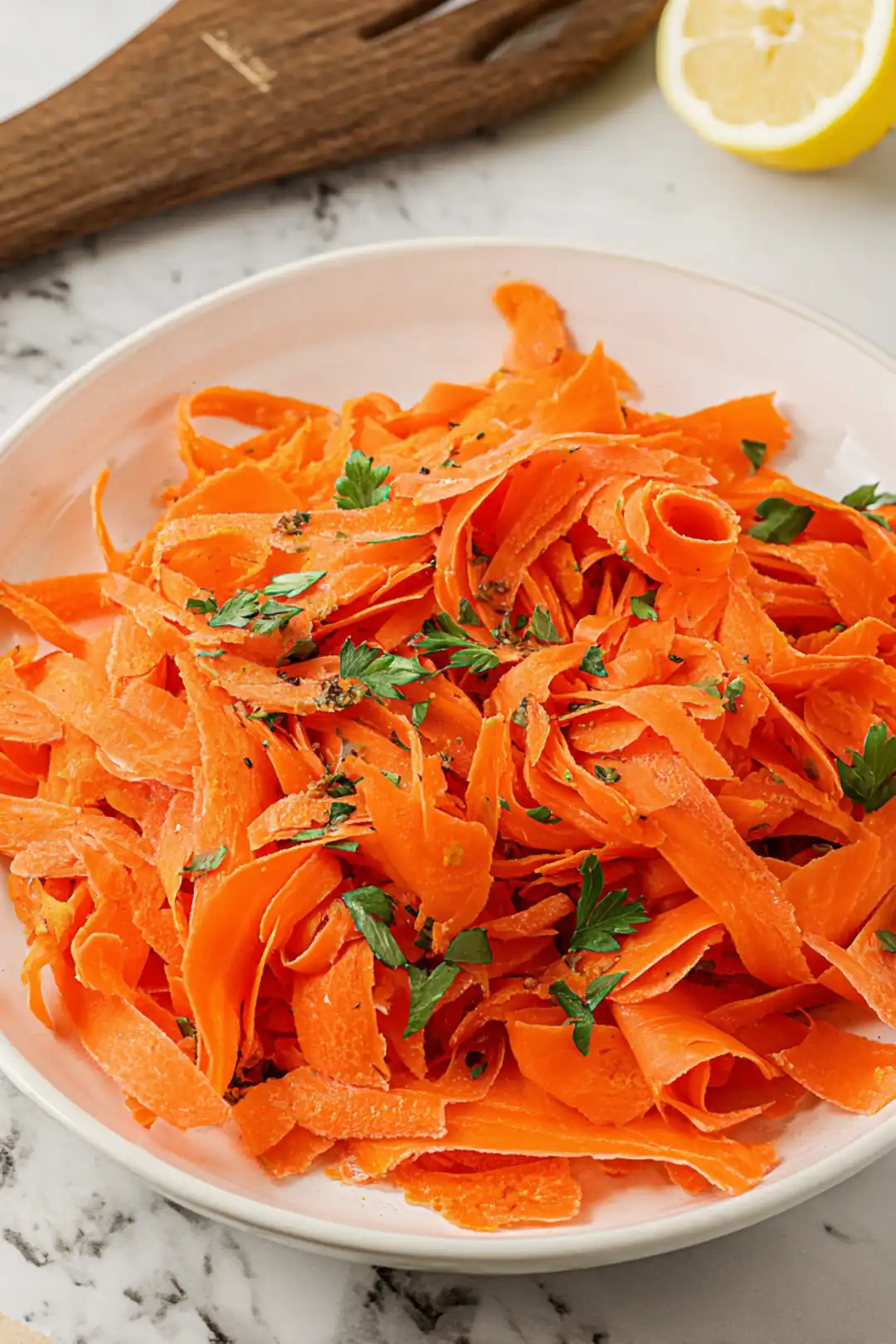 Raw carrot salad
